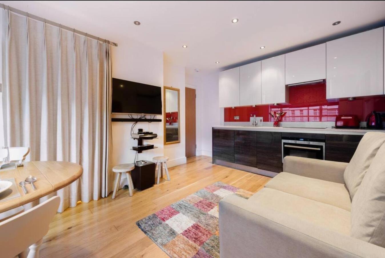 Stylish Flat In Nell Gwynn House, Close To Harrods, Sw3 Appartamento Londra